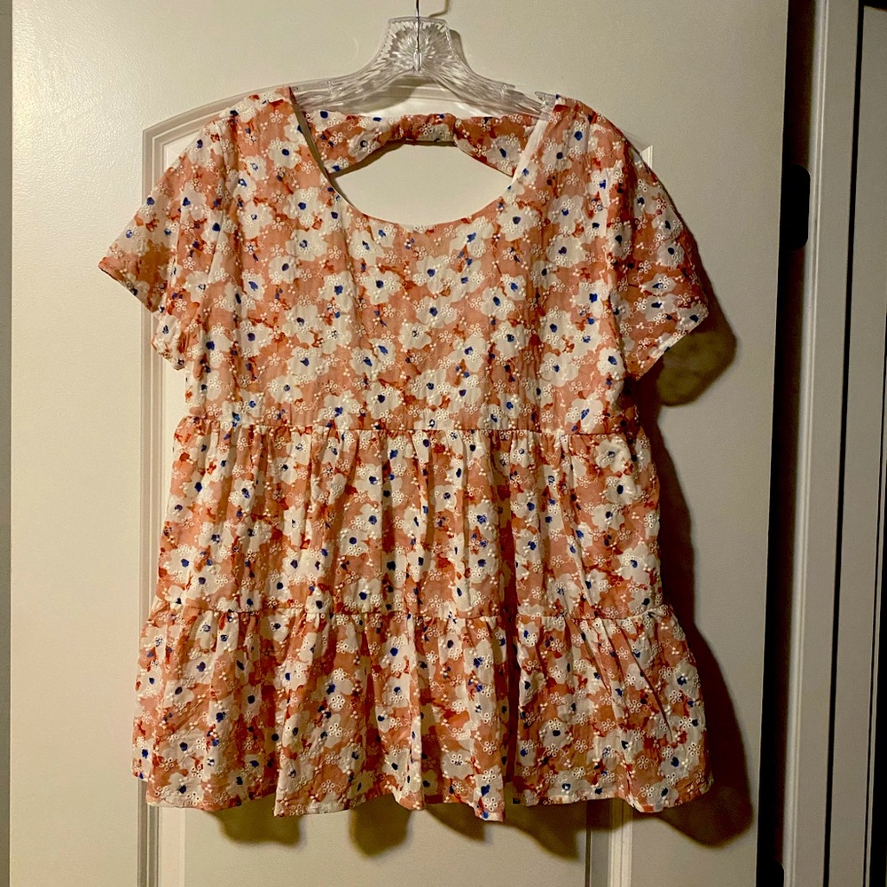Pink and white floral top
